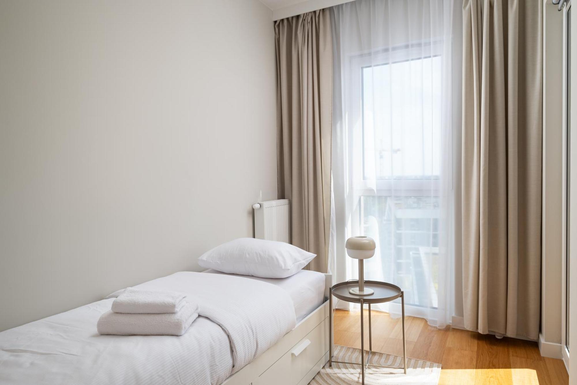 New Comfort 1526 Warschau